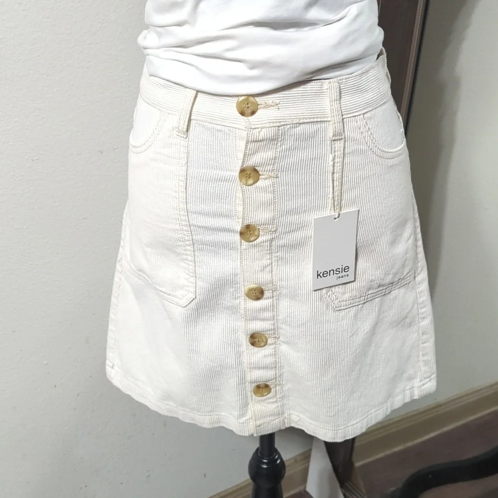 Kenzie Pocketed Corduroy Mini Skirt
